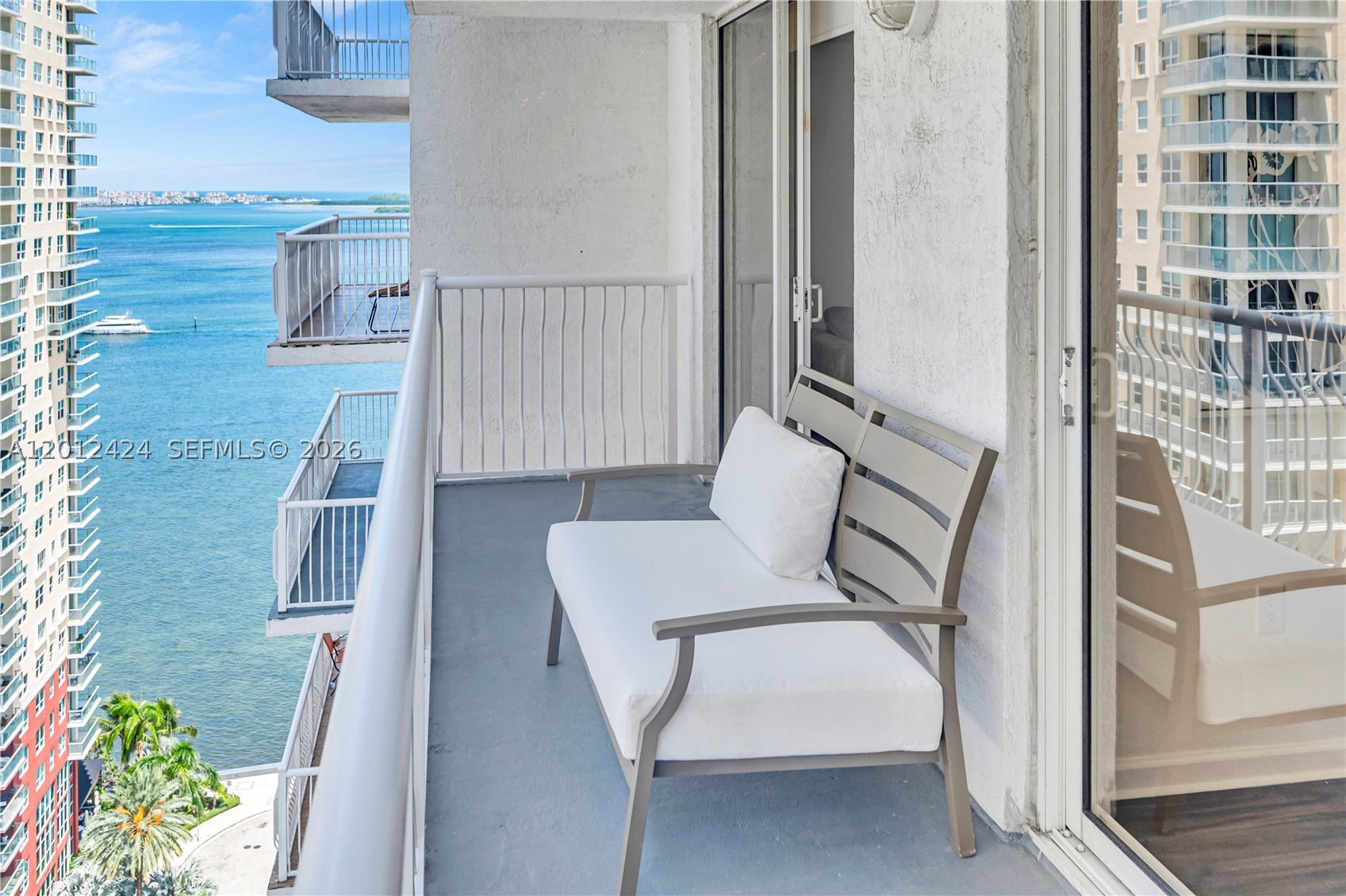 1200 Brickell Bay Dr #2304, Miami FL 33131