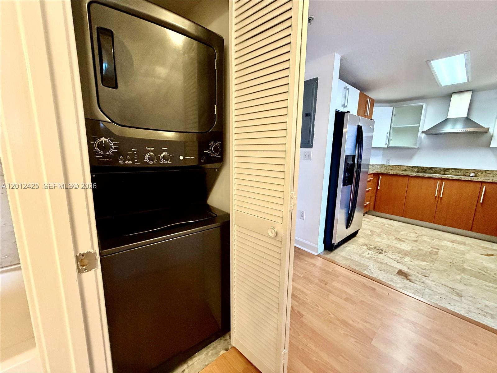 170 SE 14th St #2906, Miami FL 33131