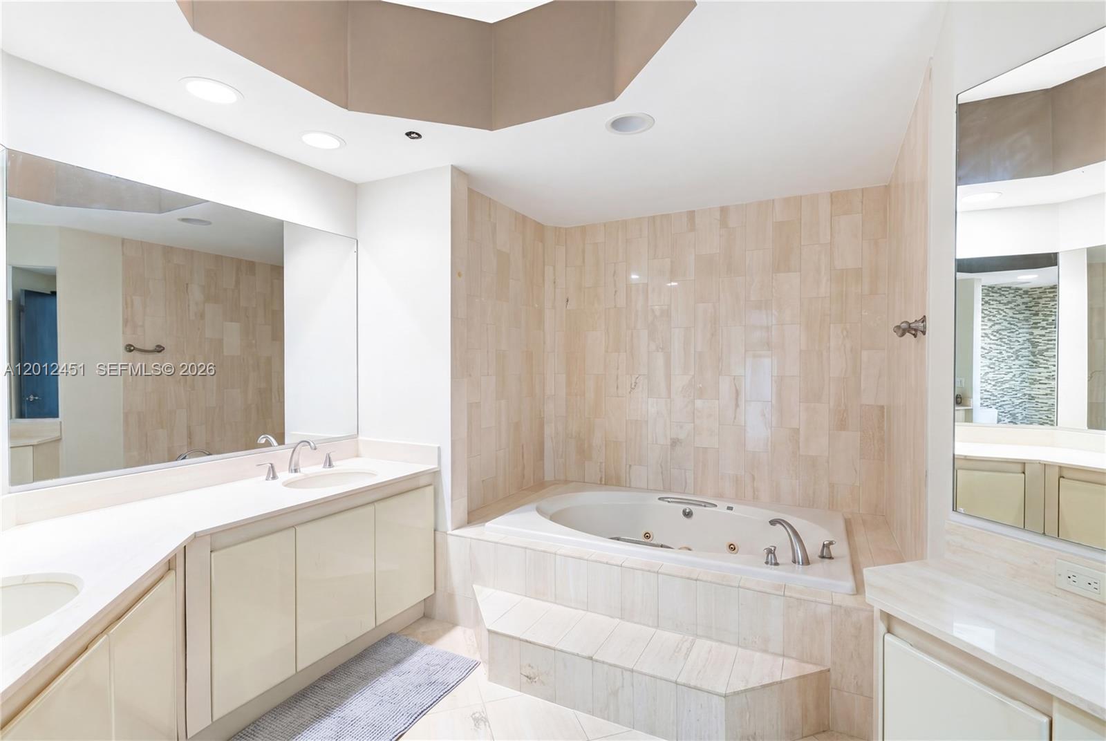 1440 S Ocean Blvd #5D, Lauderdale By The Sea FL 33062