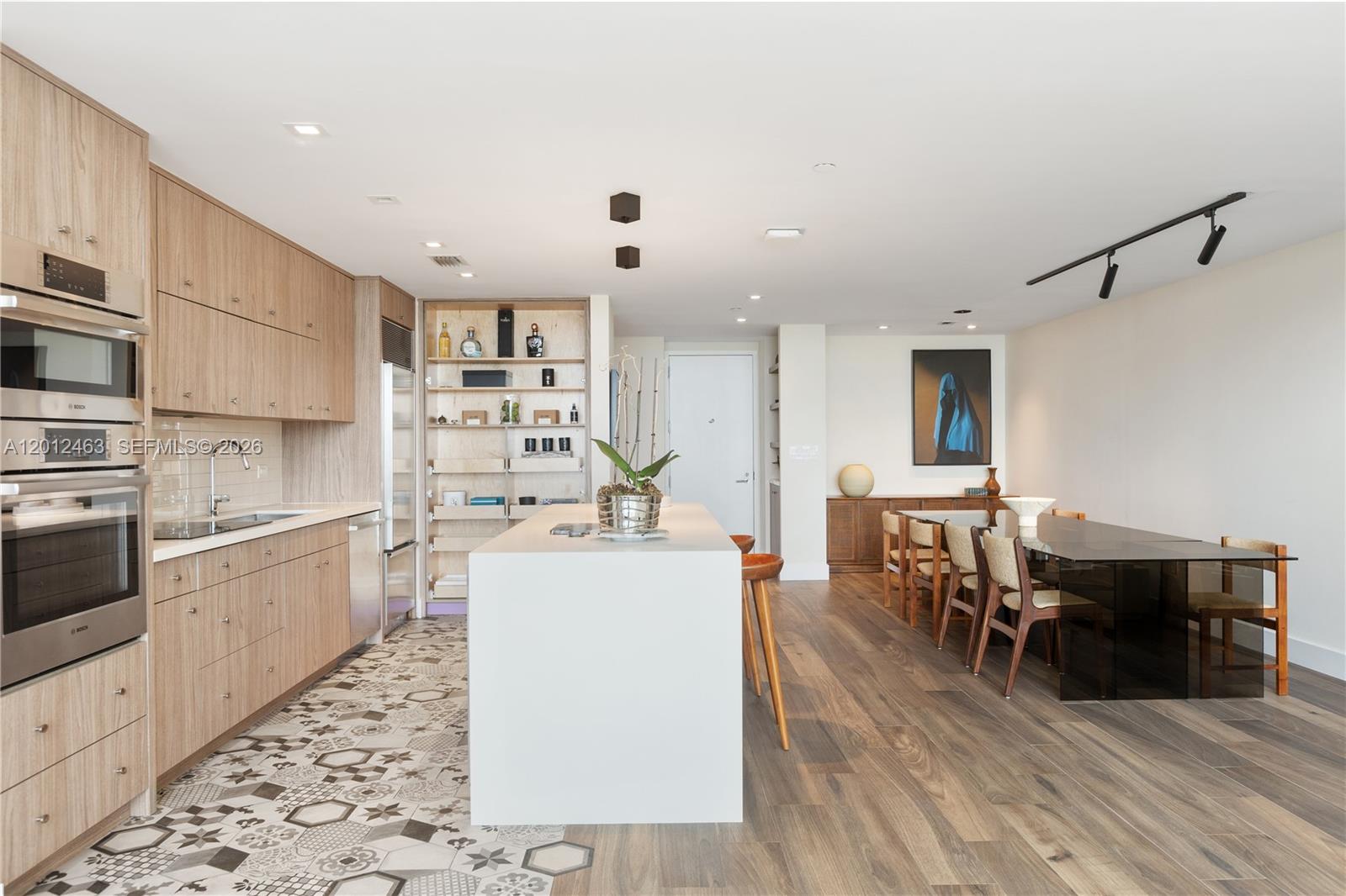 1040 Biscayne Blvd #1602, Miami FL 33132
