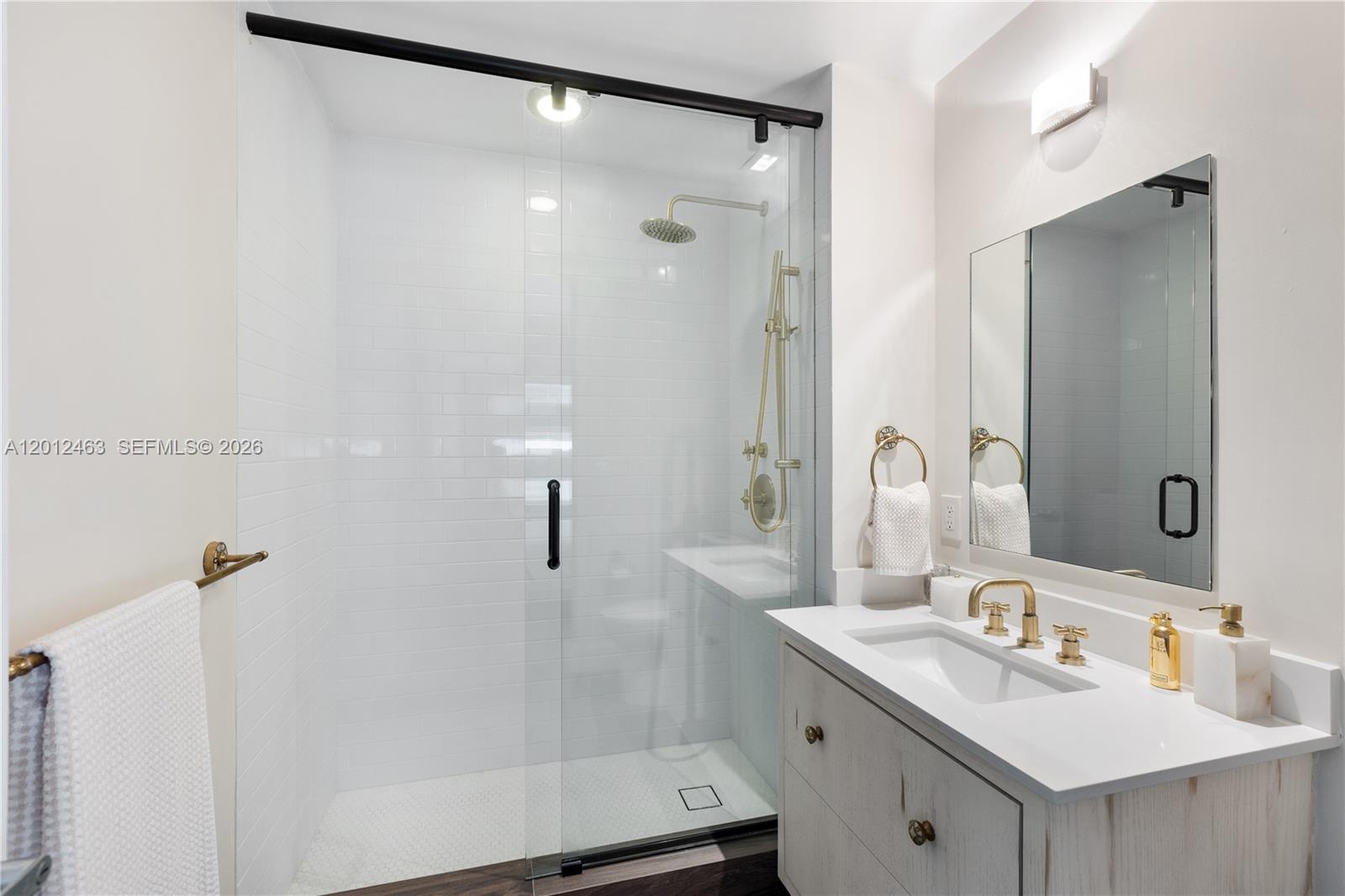 1040 Biscayne Blvd #1602, Miami FL 33132