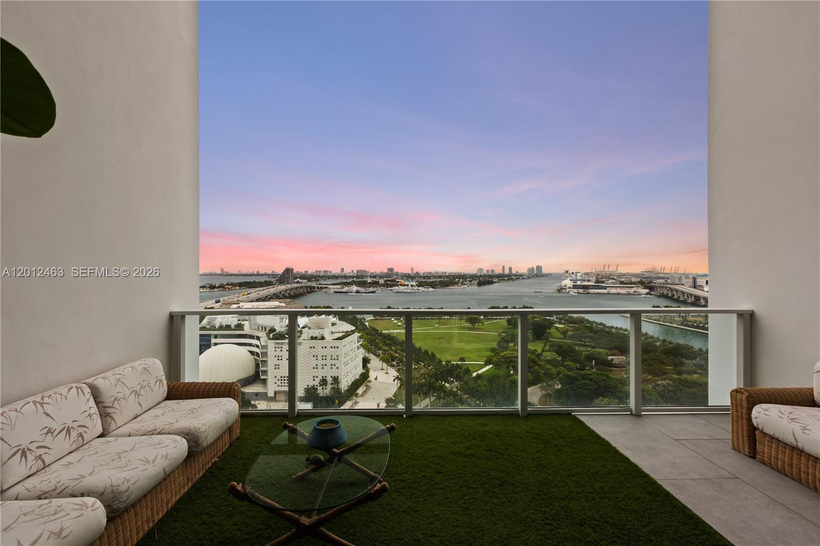 1040 Biscayne Blvd #1602, Miami FL 33132