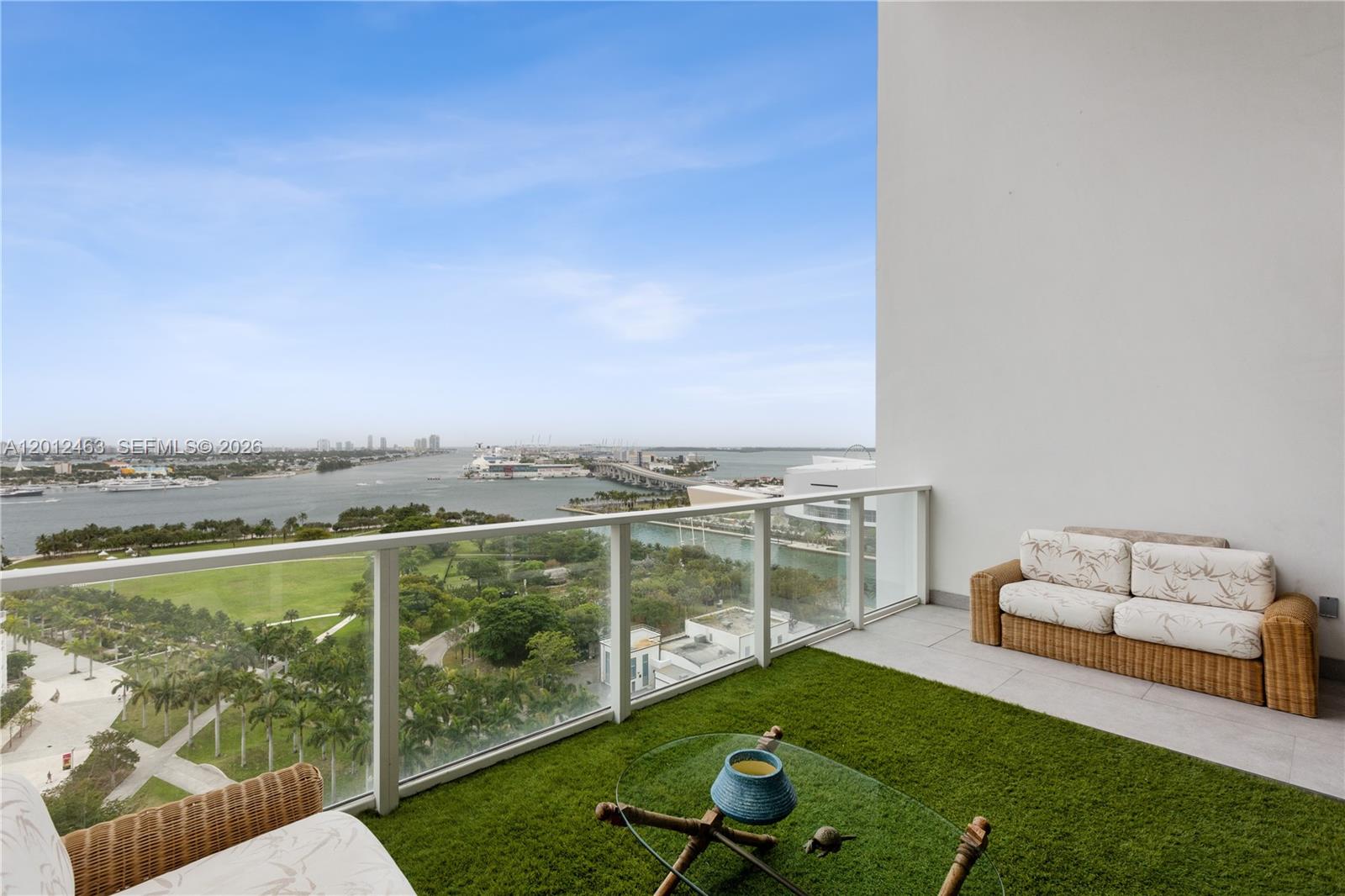 1040 Biscayne Blvd #1602, Miami FL 33132