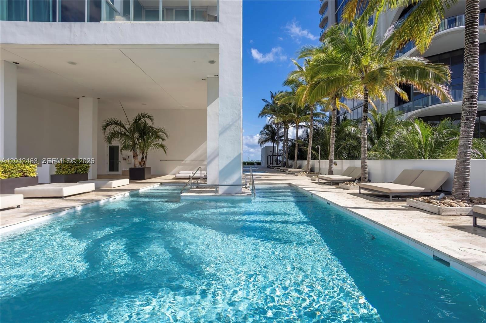 1040 Biscayne Blvd #1602, Miami FL 33132