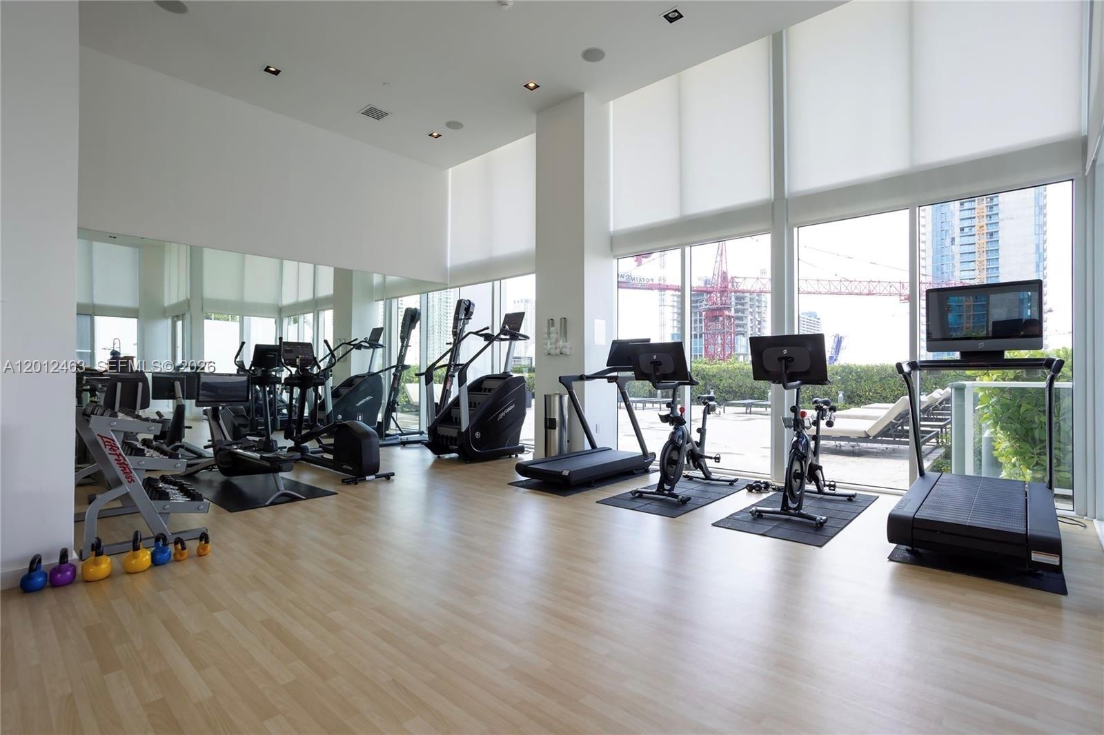 1040 Biscayne Blvd #1602, Miami FL 33132