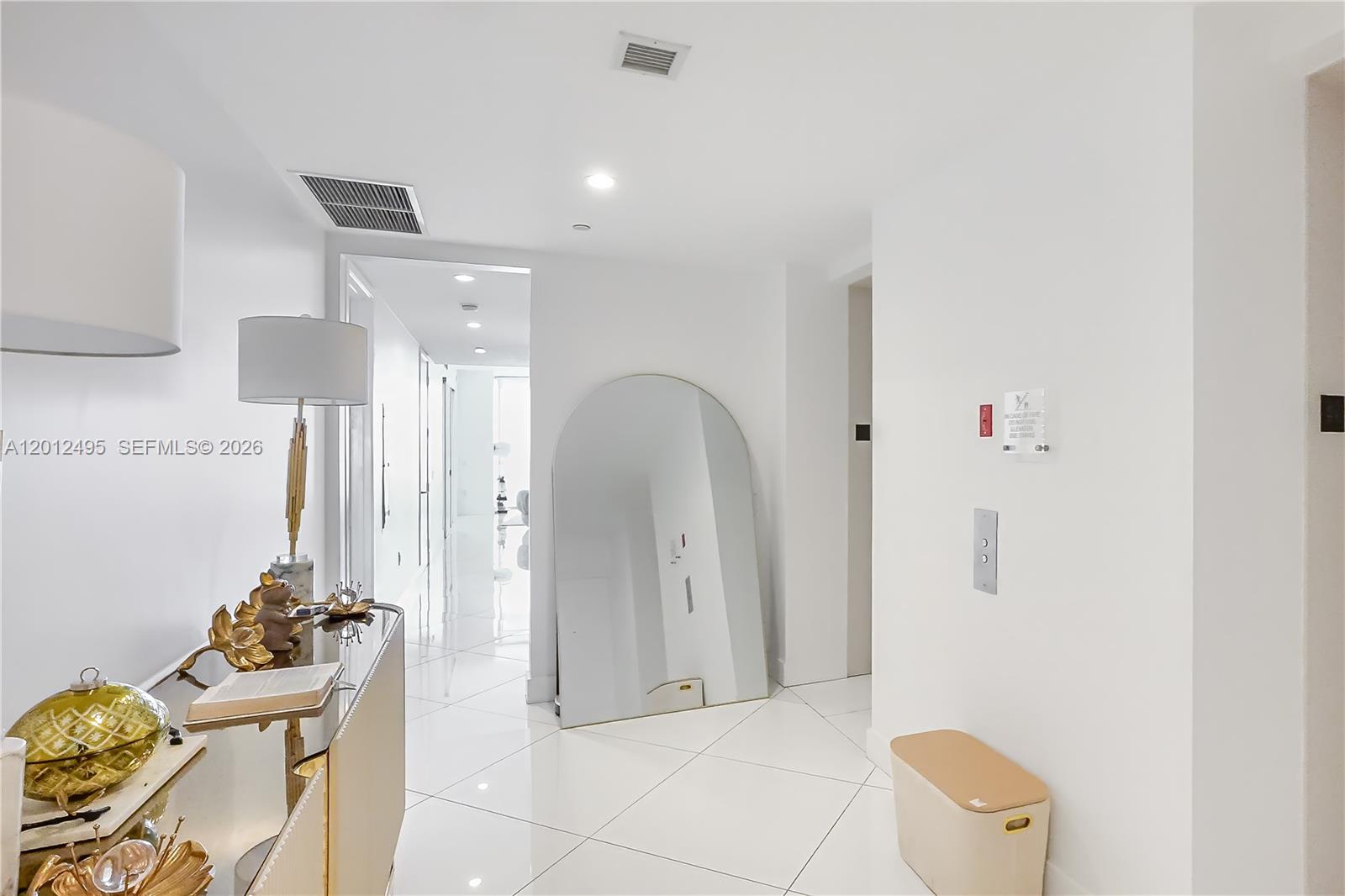 1100 Biscayne Blvd #5702, Miami FL 33132