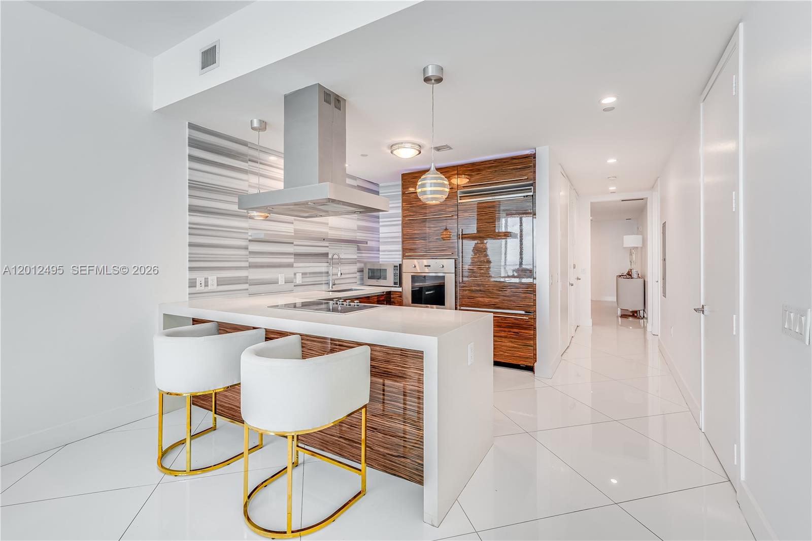 1100 Biscayne Blvd #5702, Miami FL 33132
