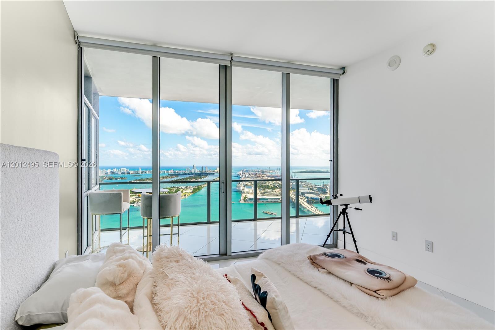 1100 Biscayne Blvd #5702, Miami FL 33132