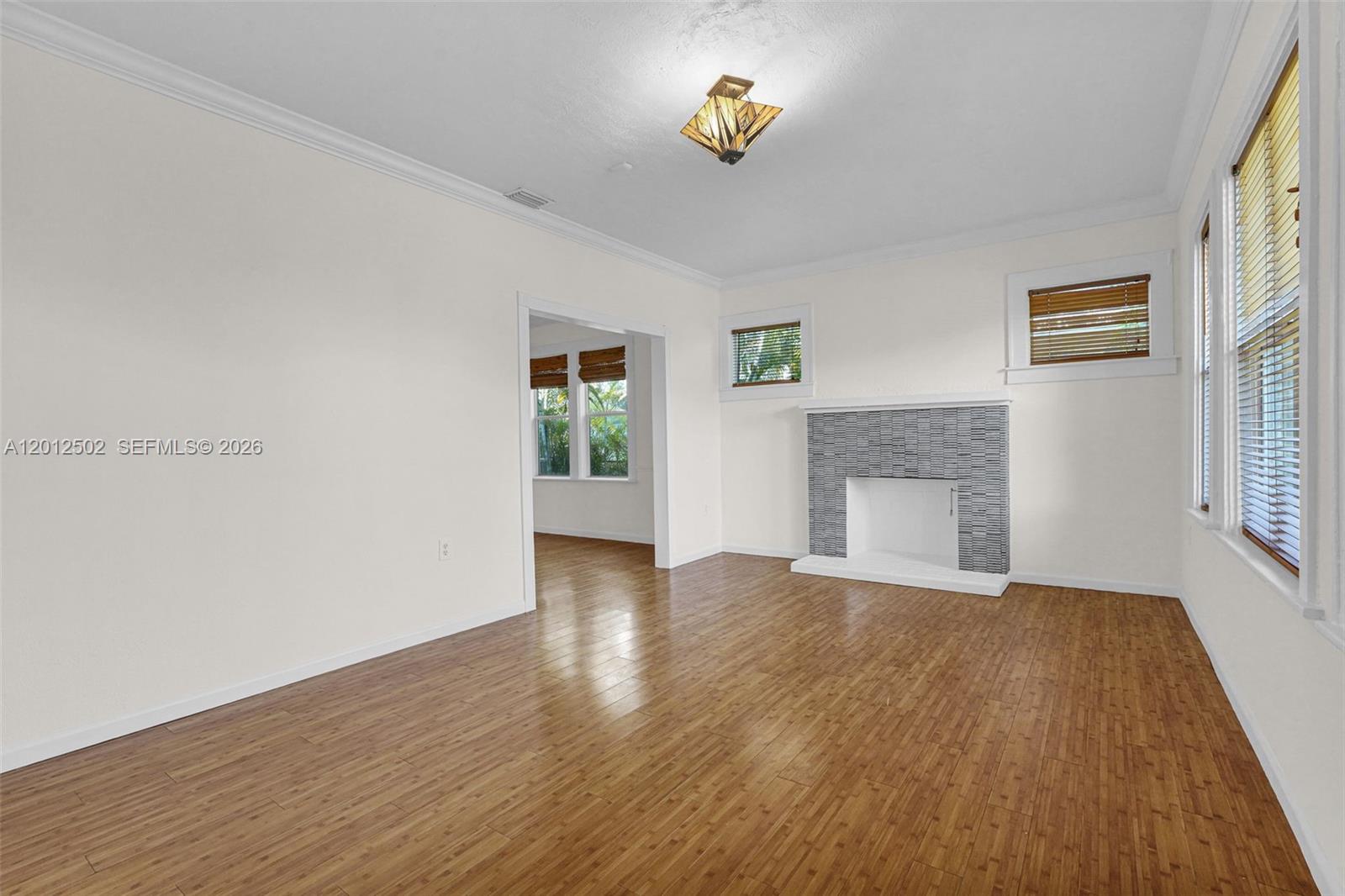 126 NW 48th St #0, Miami FL 33127