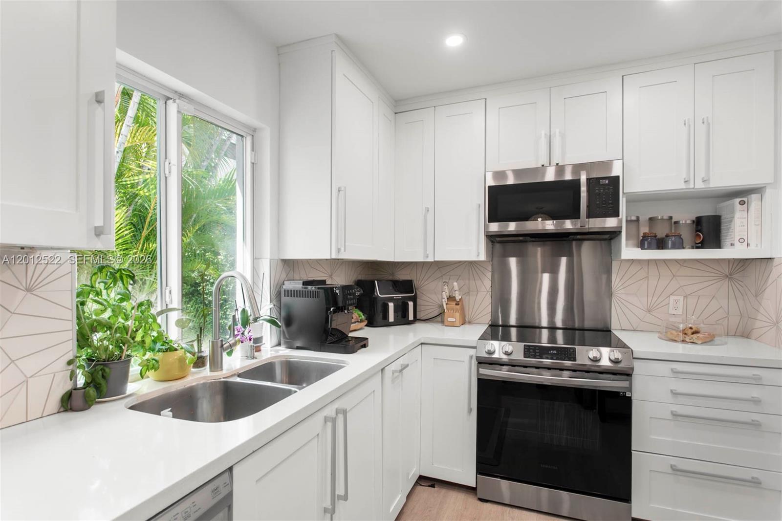 434 Loretto Ave, Coral Gables FL 33146