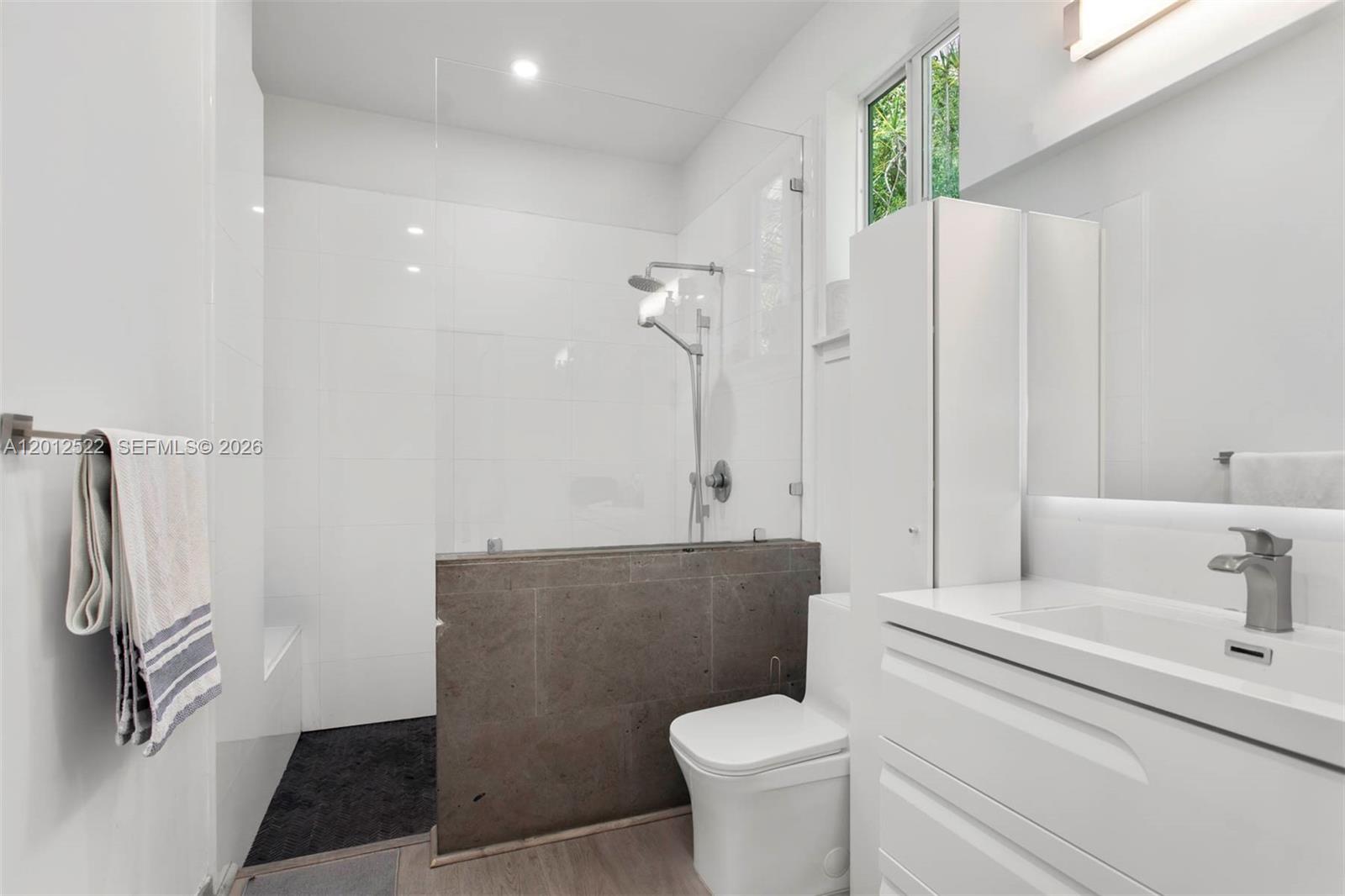 434 Loretto Ave, Coral Gables FL 33146