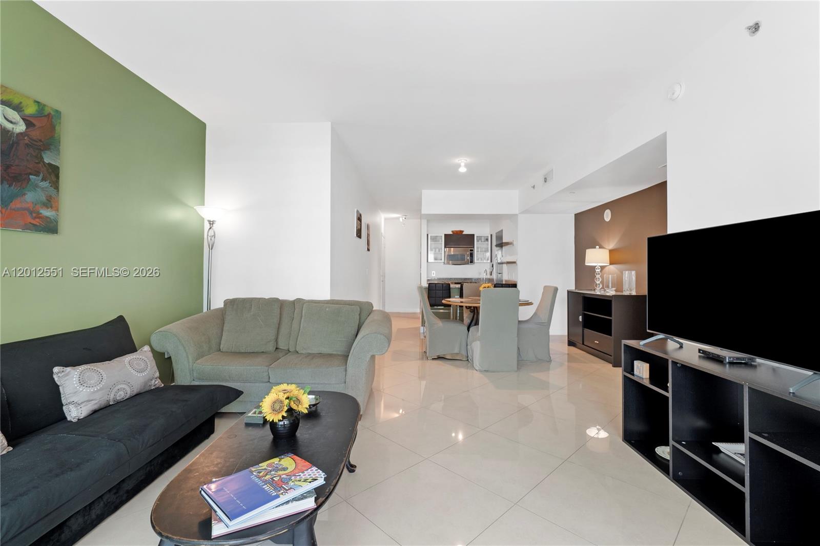 950 Brickell Bay Dr #601, Miami FL 33131