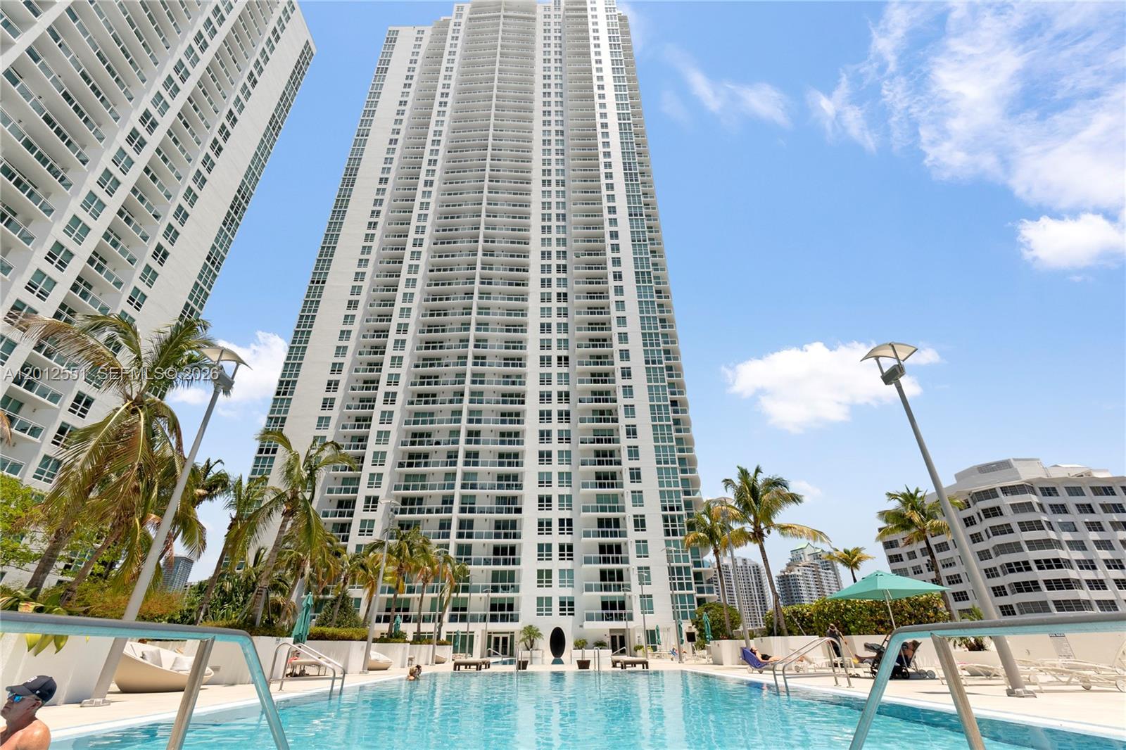 950 Brickell Bay Dr #601, Miami FL 33131
