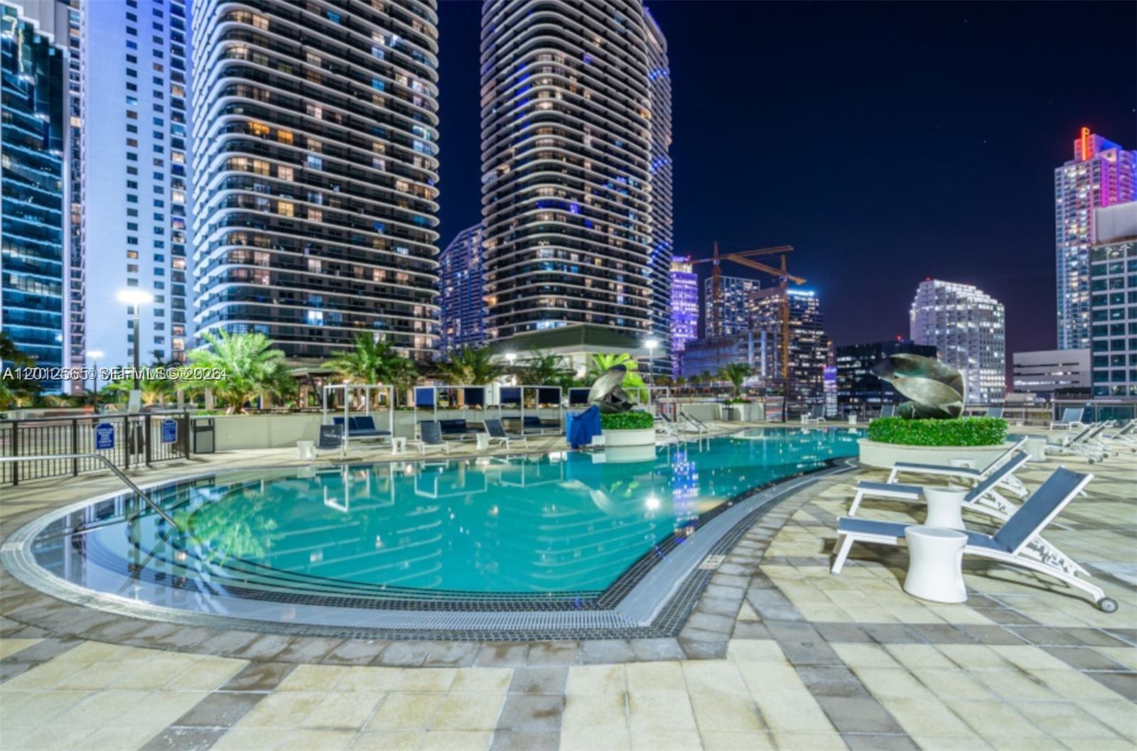 999 SW 1st Ave #1601, Miami FL 33130