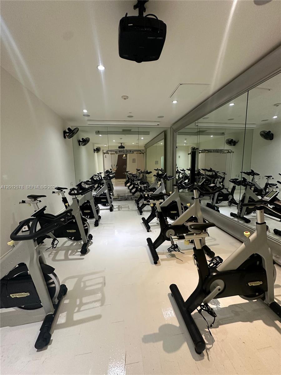 495 Brickell Ave #4103, Miami FL 33131