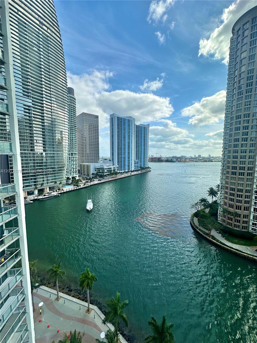 495 Brickell Ave #4103, Miami FL 33131