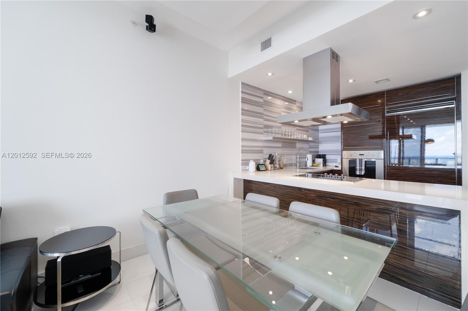 1100 Biscayne Blvd #5802, Miami FL 33132