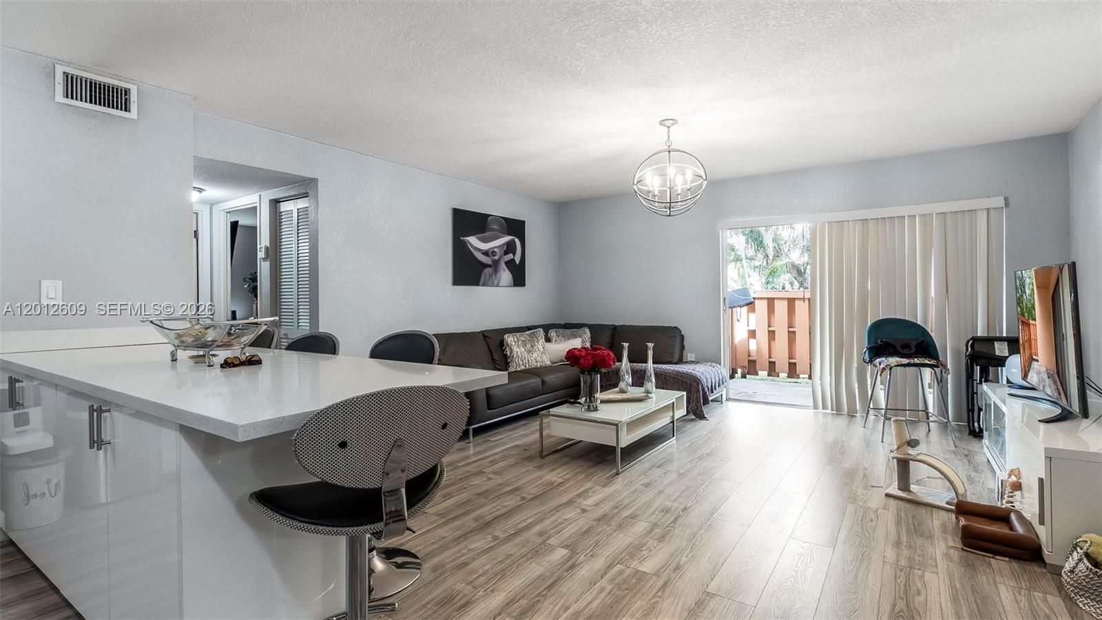 7208 Fairway Dr #I9, Miami Lakes FL 33014