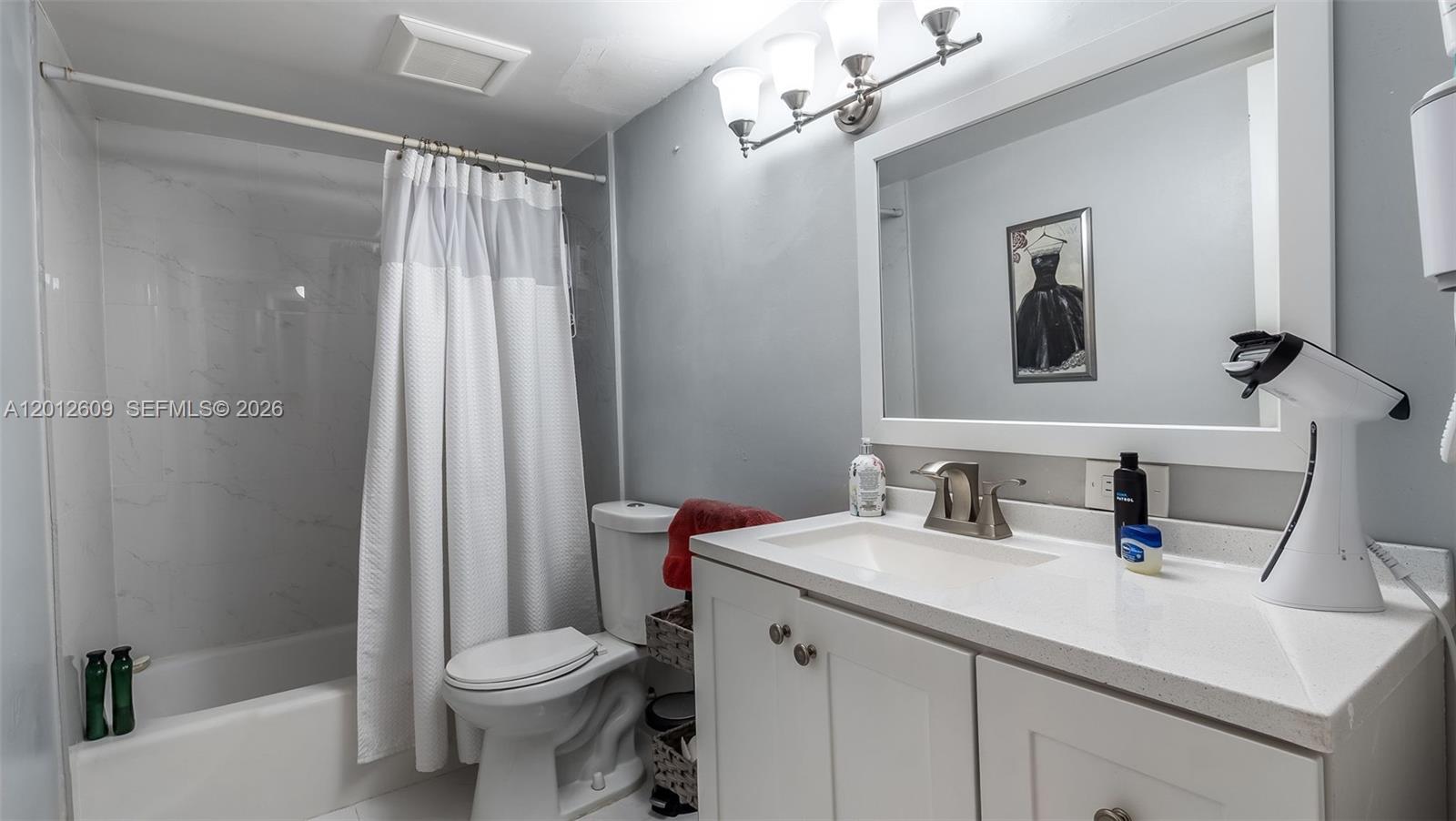 7208 Fairway Dr #I9, Miami Lakes FL 33014