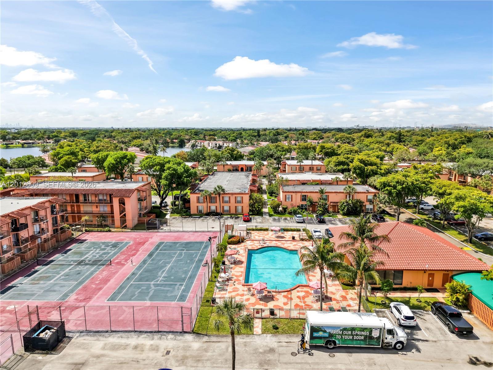 7208 Fairway Dr #I9, Miami Lakes FL 33014