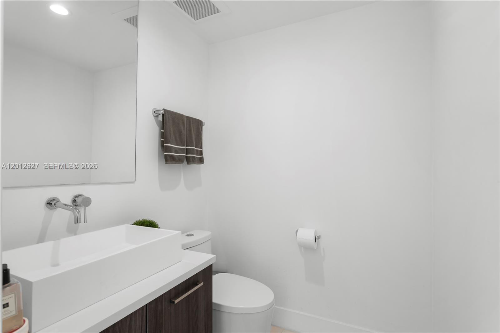 1150 102nd St #706, Bay Harbor Islands FL 33154