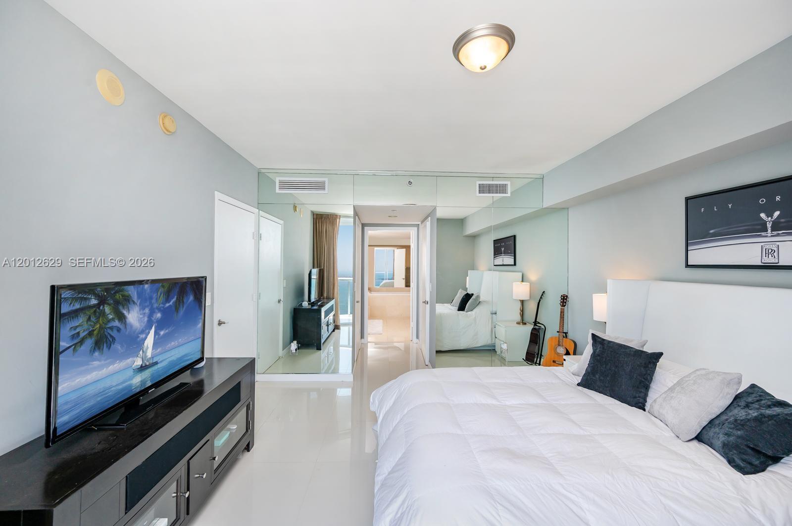465 E Brickell Ave #5305, Miami FL 33131