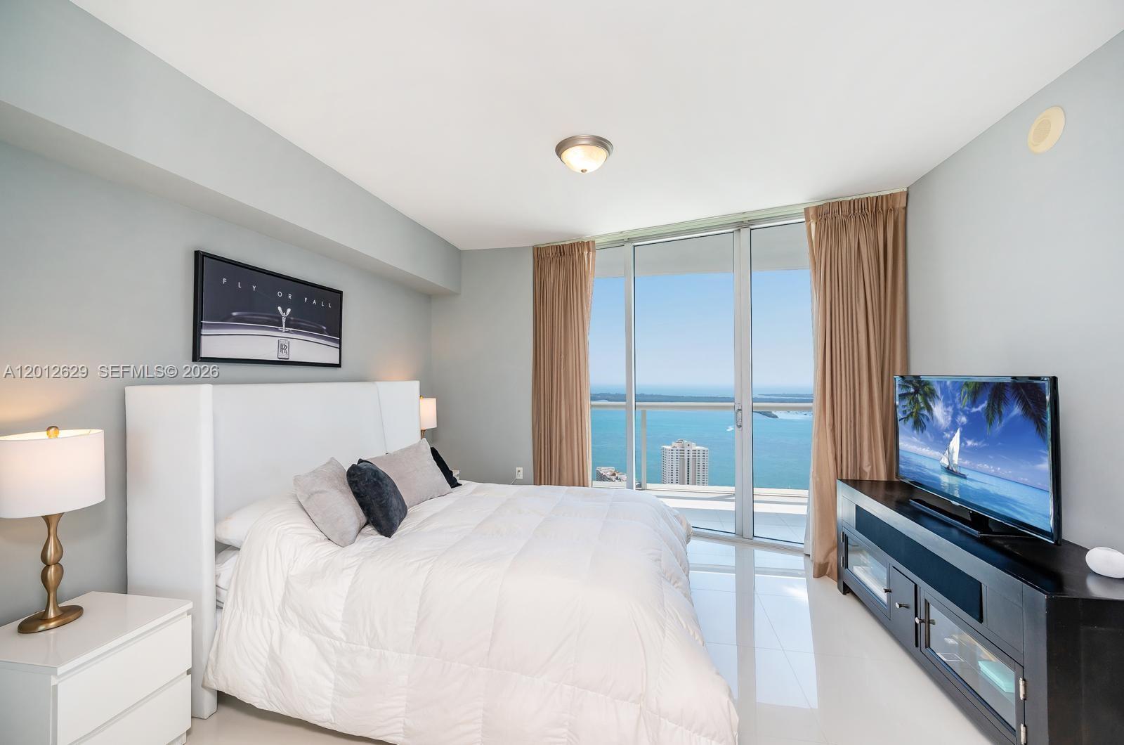 465 E Brickell Ave #5305, Miami FL 33131