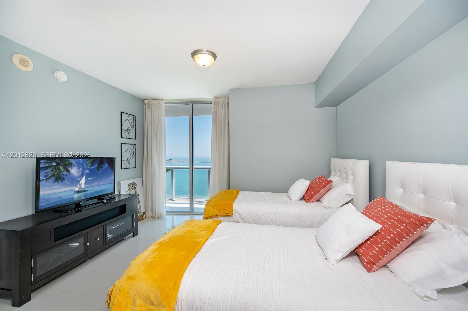 465 E Brickell Ave #5305, Miami FL 33131