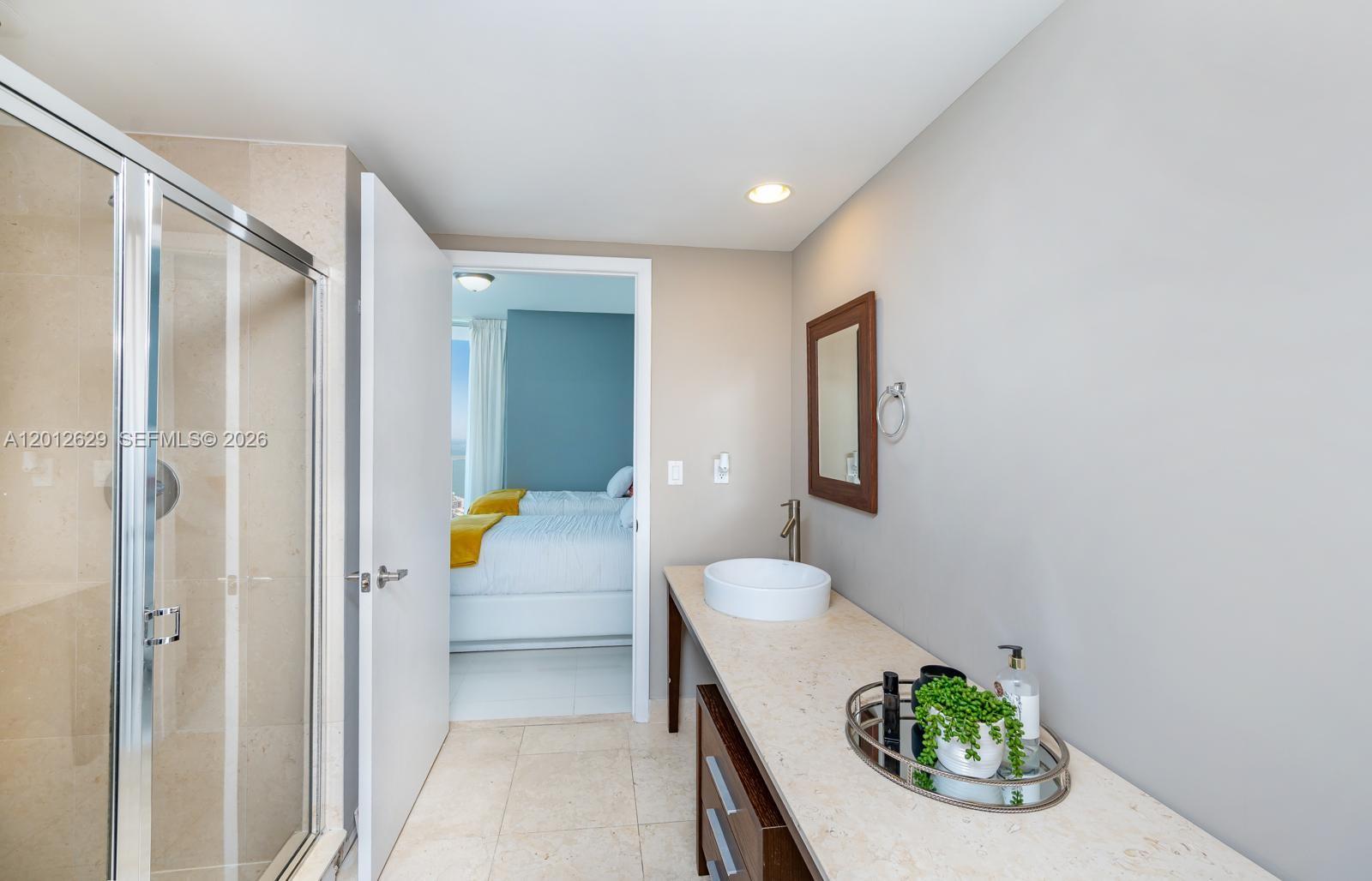 465 E Brickell Ave #5305, Miami FL 33131