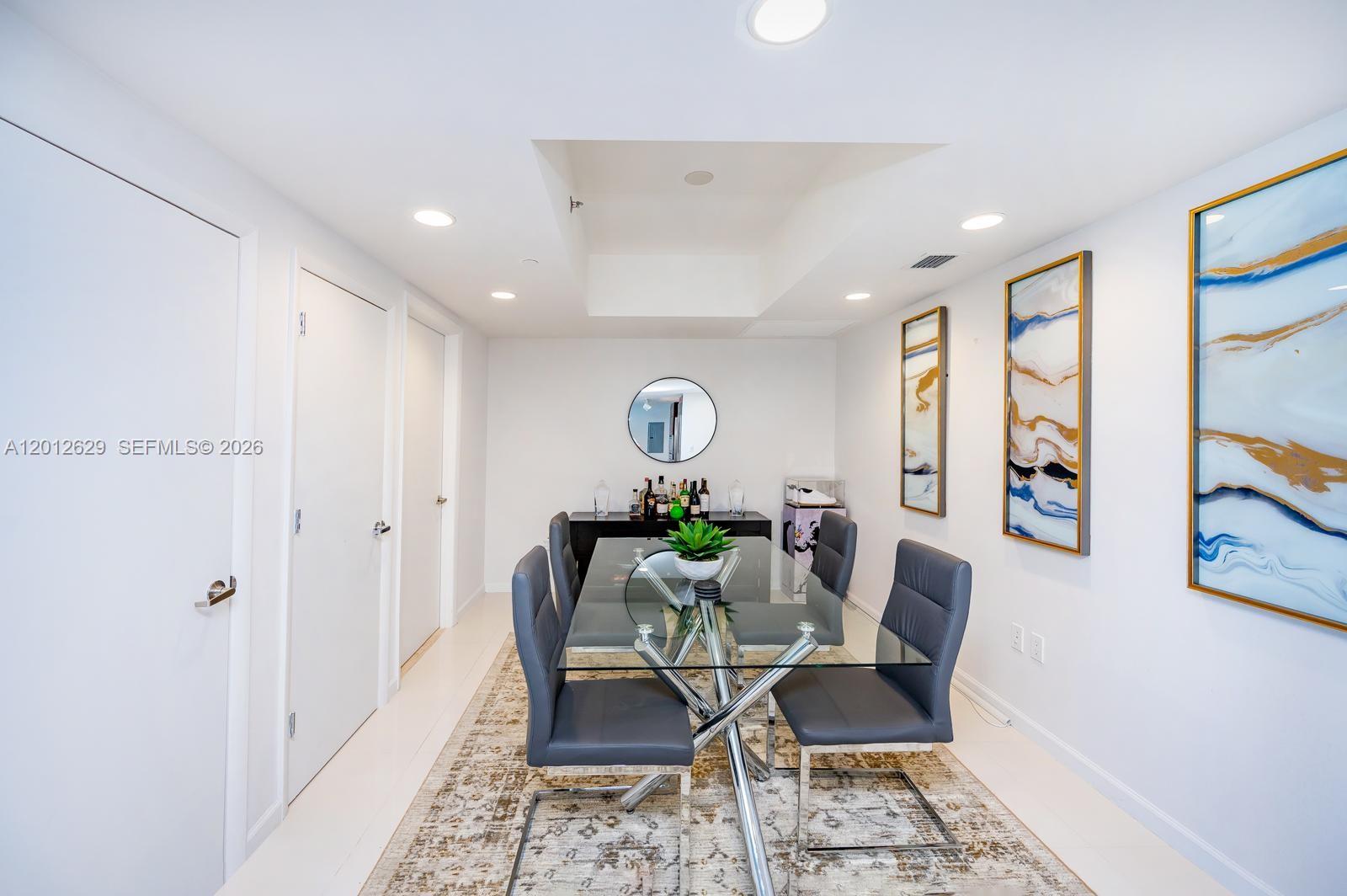 465 E Brickell Ave #5305, Miami FL 33131