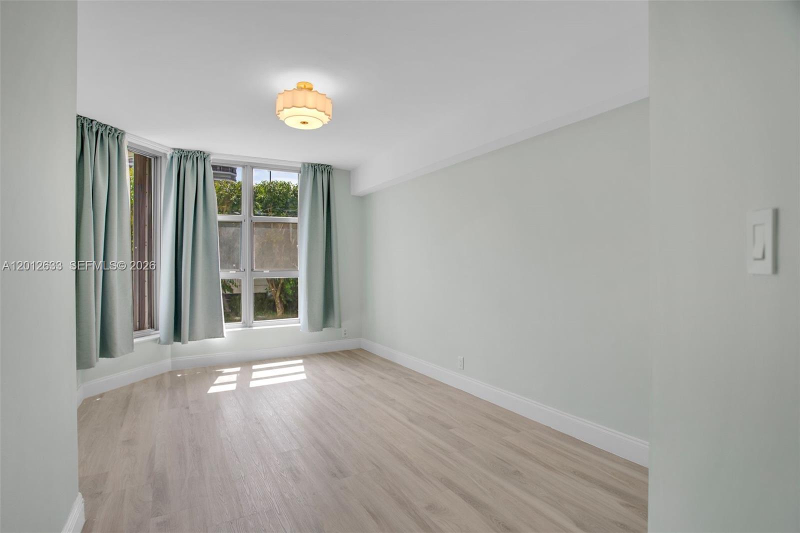 3530 Mystic Pointe Dr #214, Aventura FL 33180