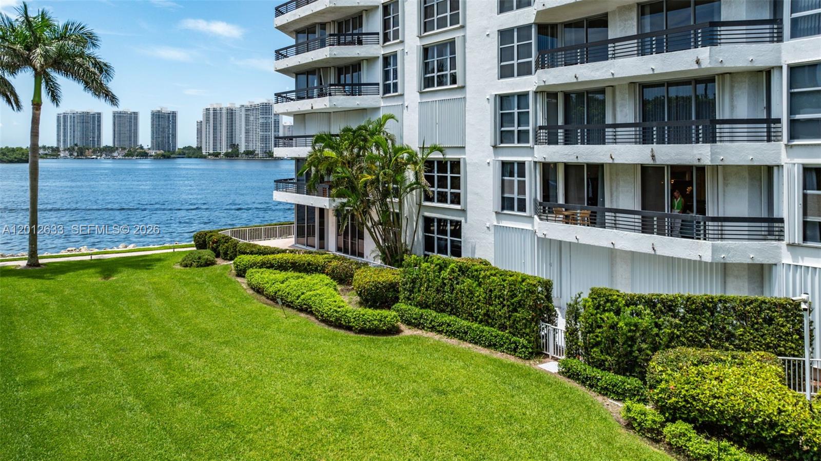 3530 Mystic Pointe Dr #214, Aventura FL 33180