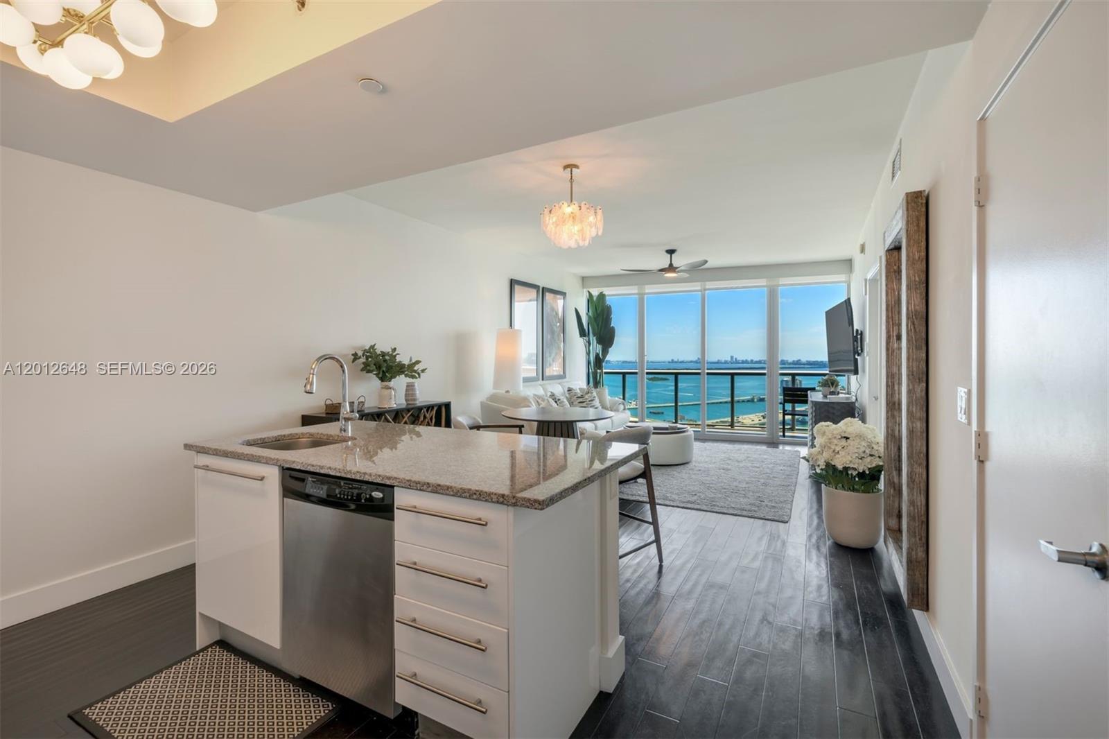 888 Biscayne Blvd #3111, Miami FL 33132