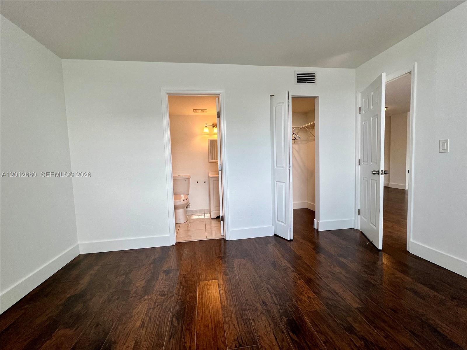 5055 NW 7th St #303, Miami FL 33126