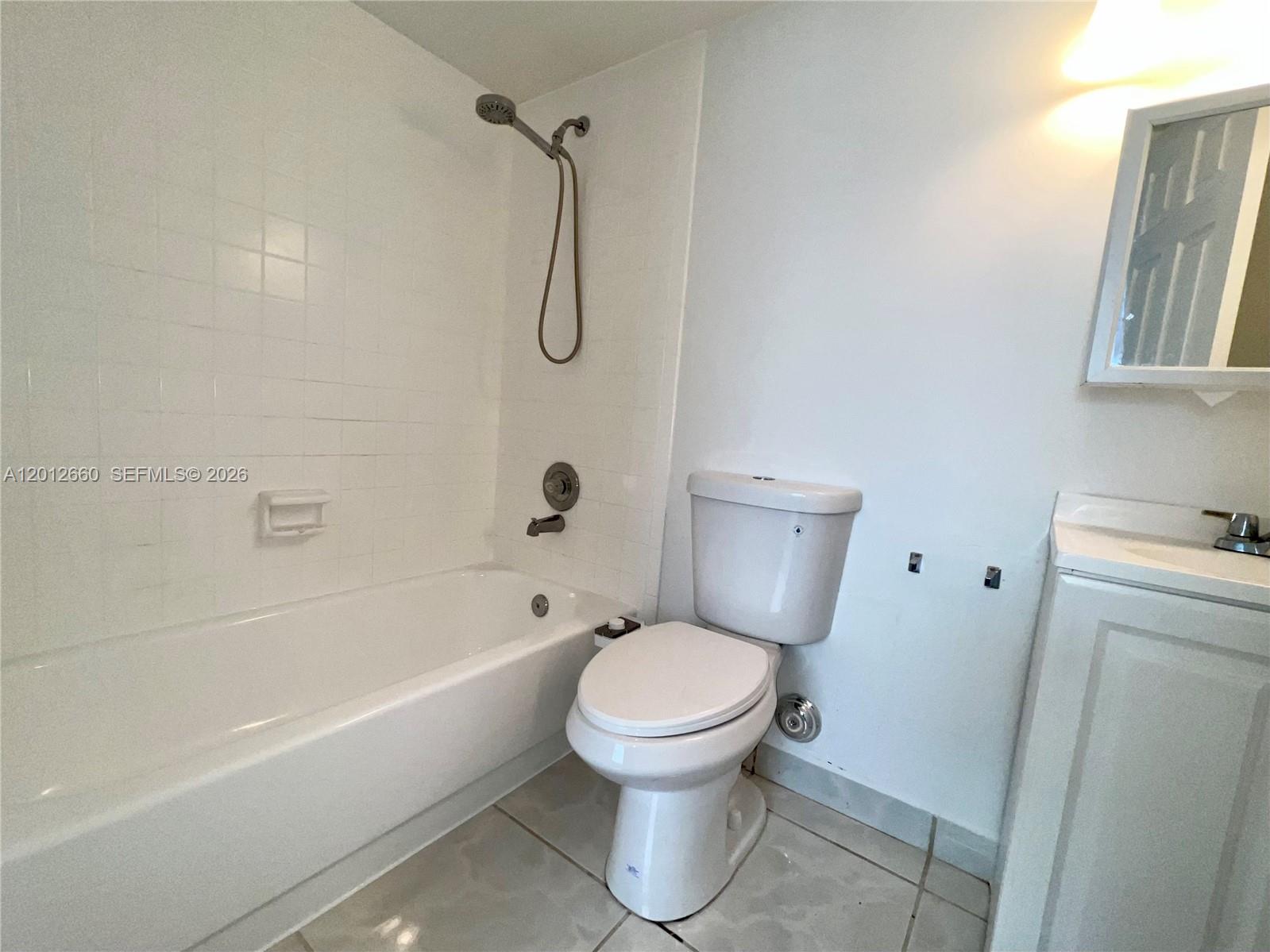 5055 NW 7th St #303, Miami FL 33126