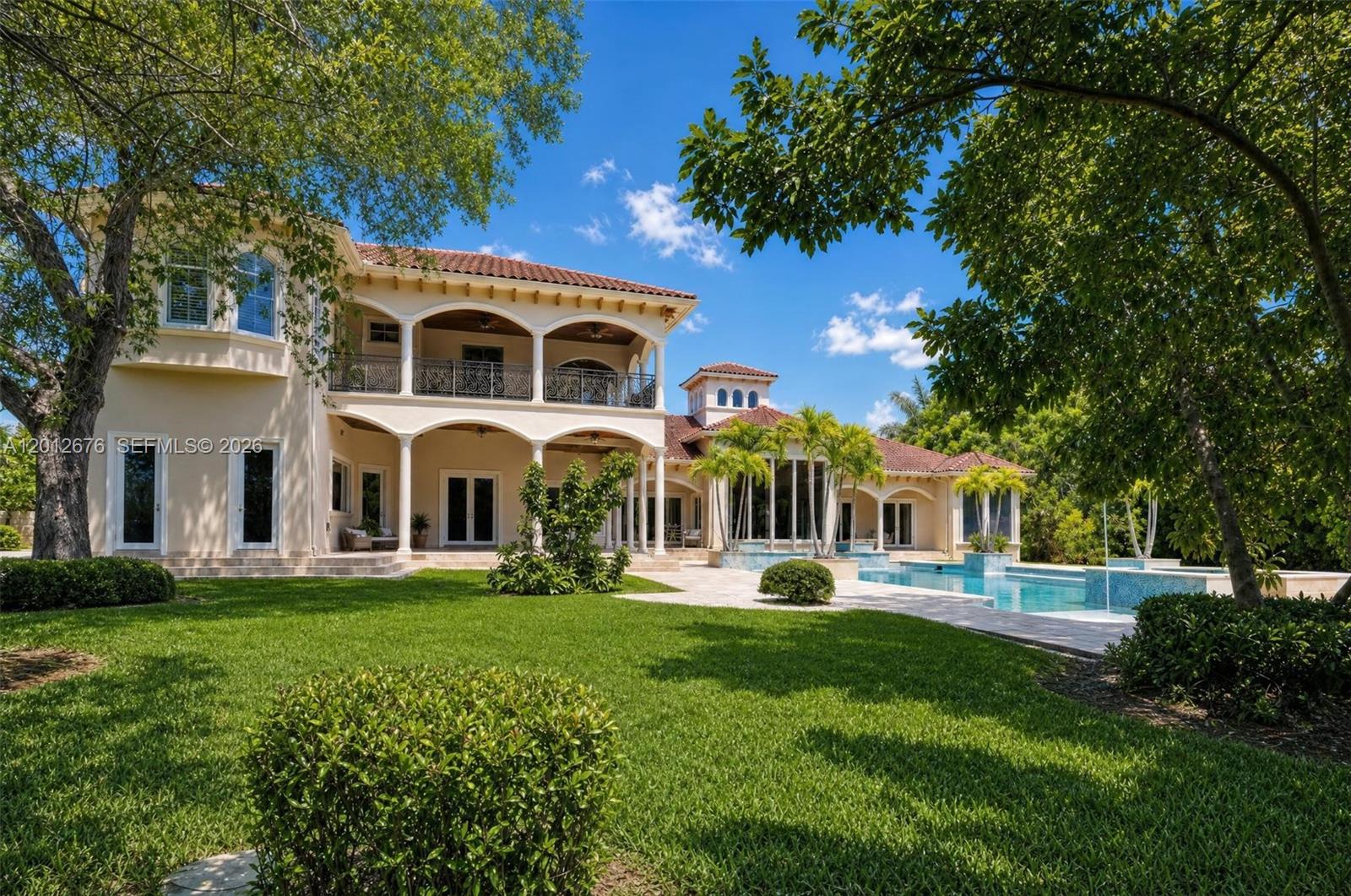 7480 SW 100th St, Pinecrest FL 33156