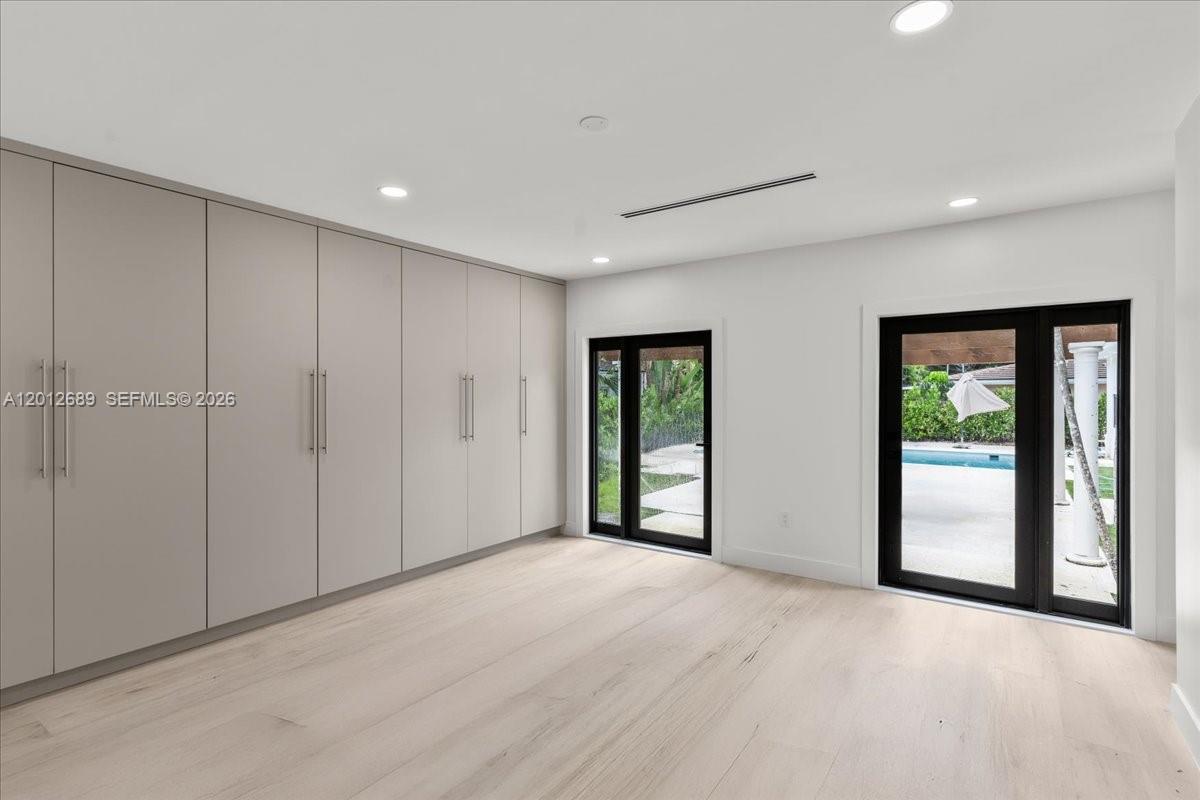 1426 Robbia Ave, Coral Gables FL 33146