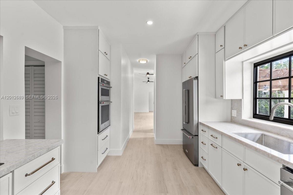 1426 Robbia Ave, Coral Gables FL 33146