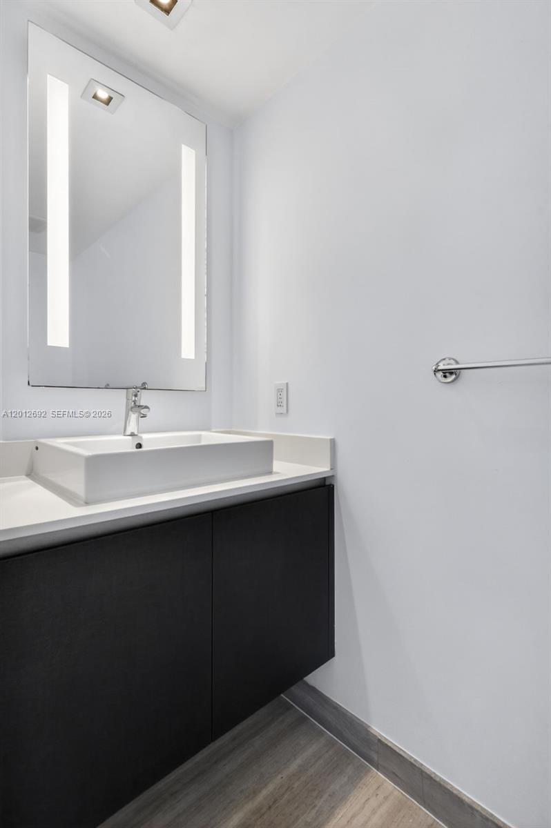 1451 Brickell Ave #1002, Miami FL 33131