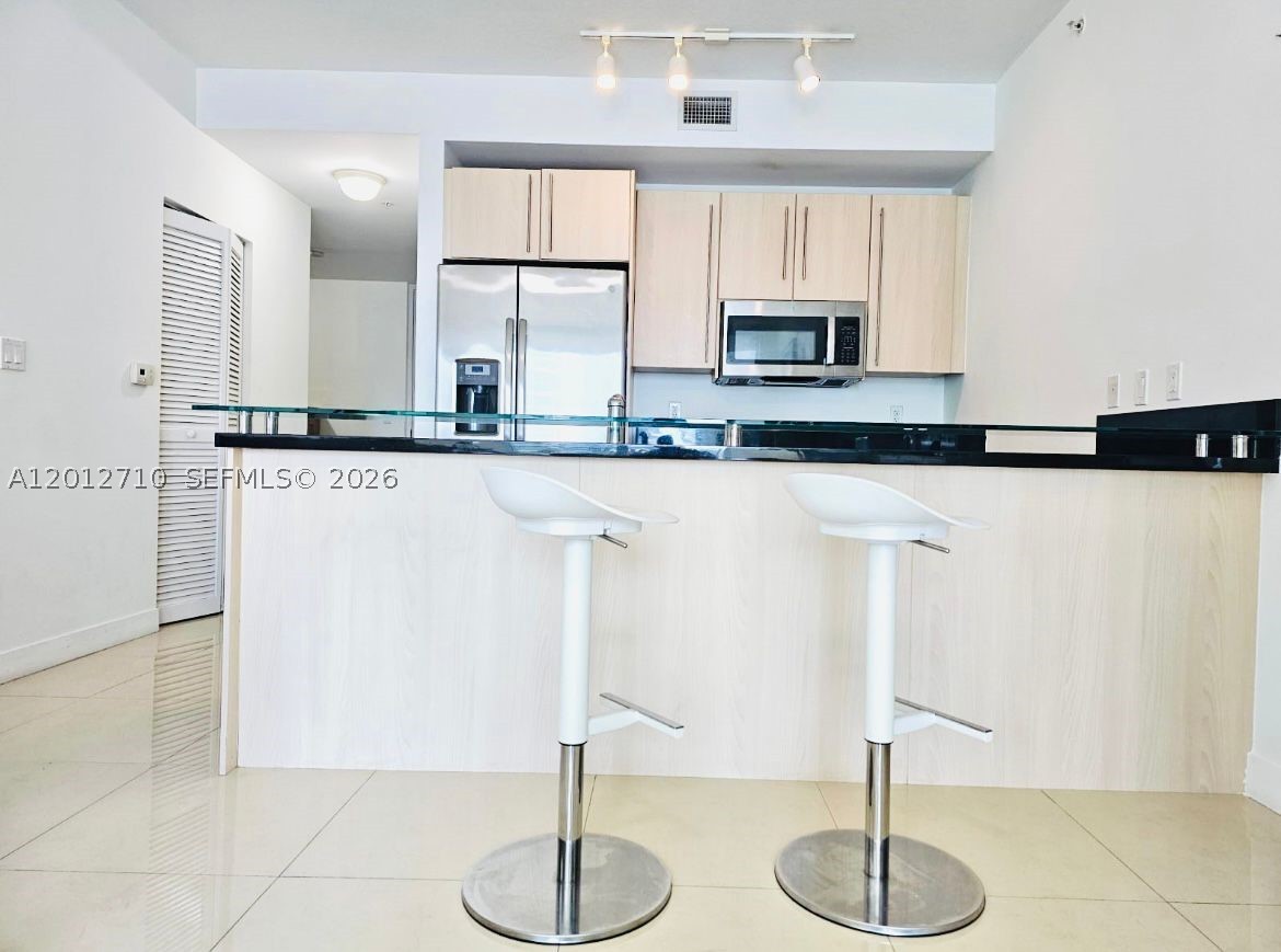 1111 SW 1st Ave #3517-N, Miami FL 33130