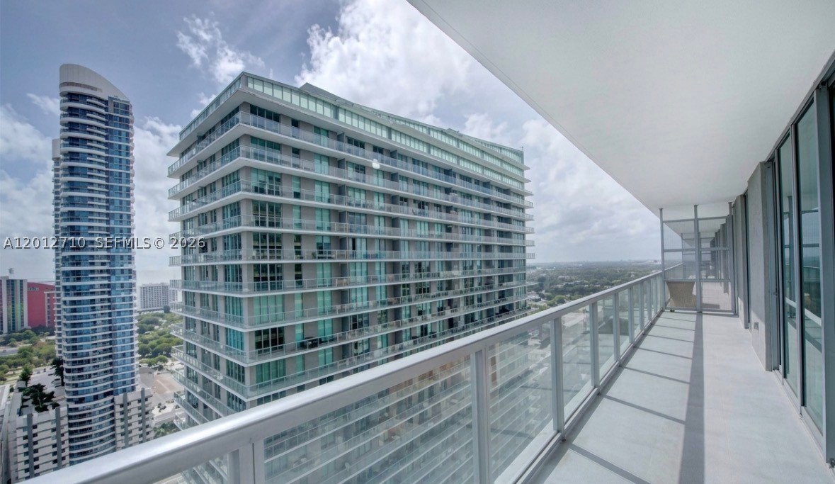 1111 SW 1st Ave #3517-N, Miami FL 33130