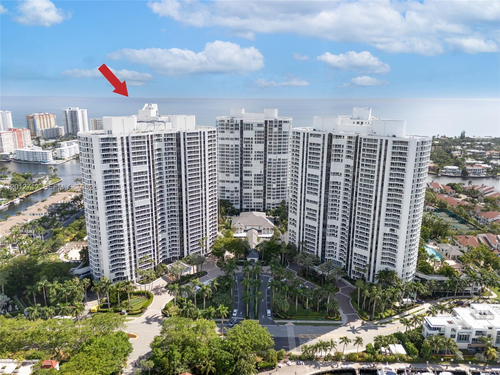 21205 YACHT CLUB DR #805, Aventura FL 33180