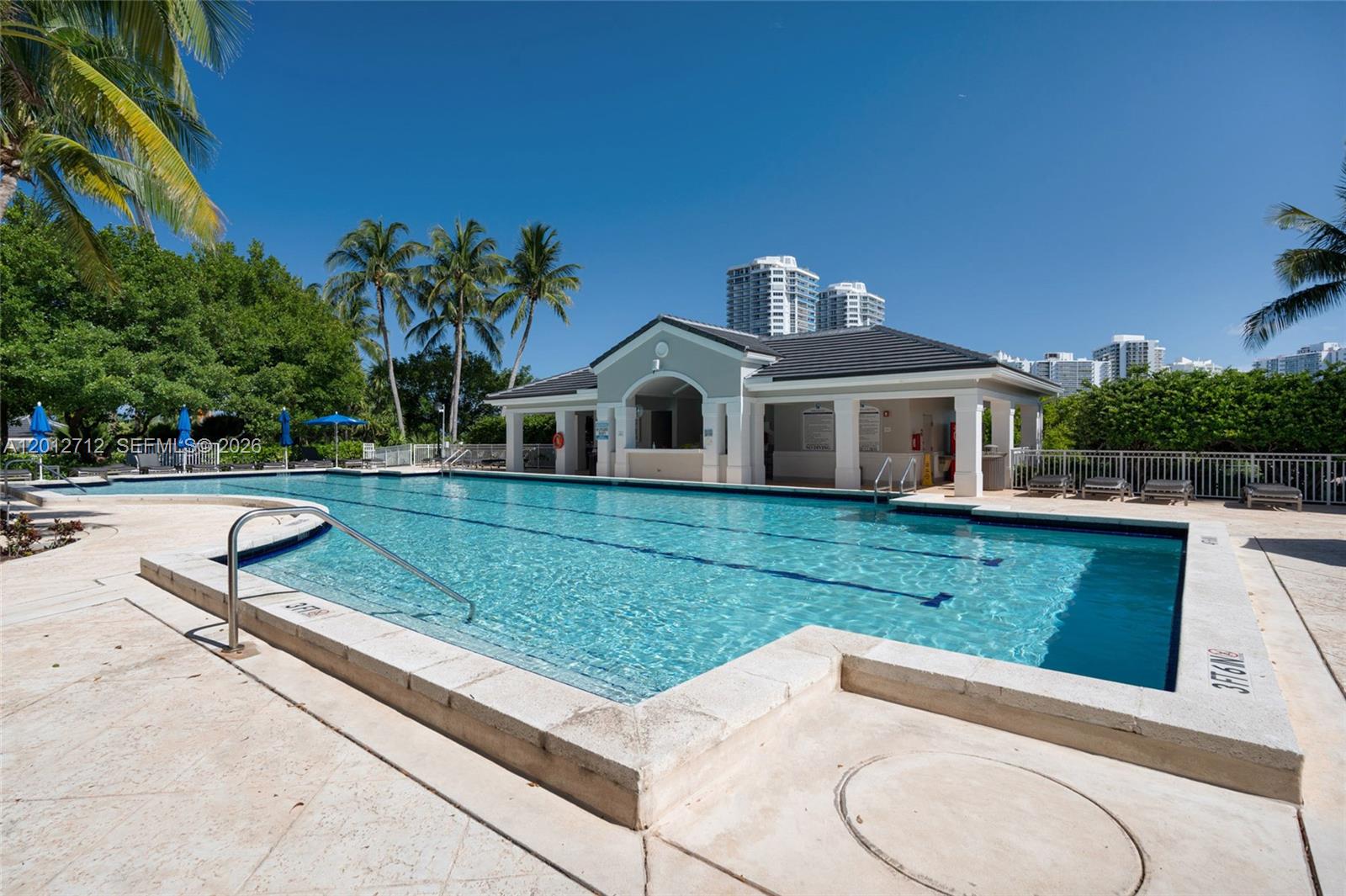 21205 YACHT CLUB DR #805, Aventura FL 33180