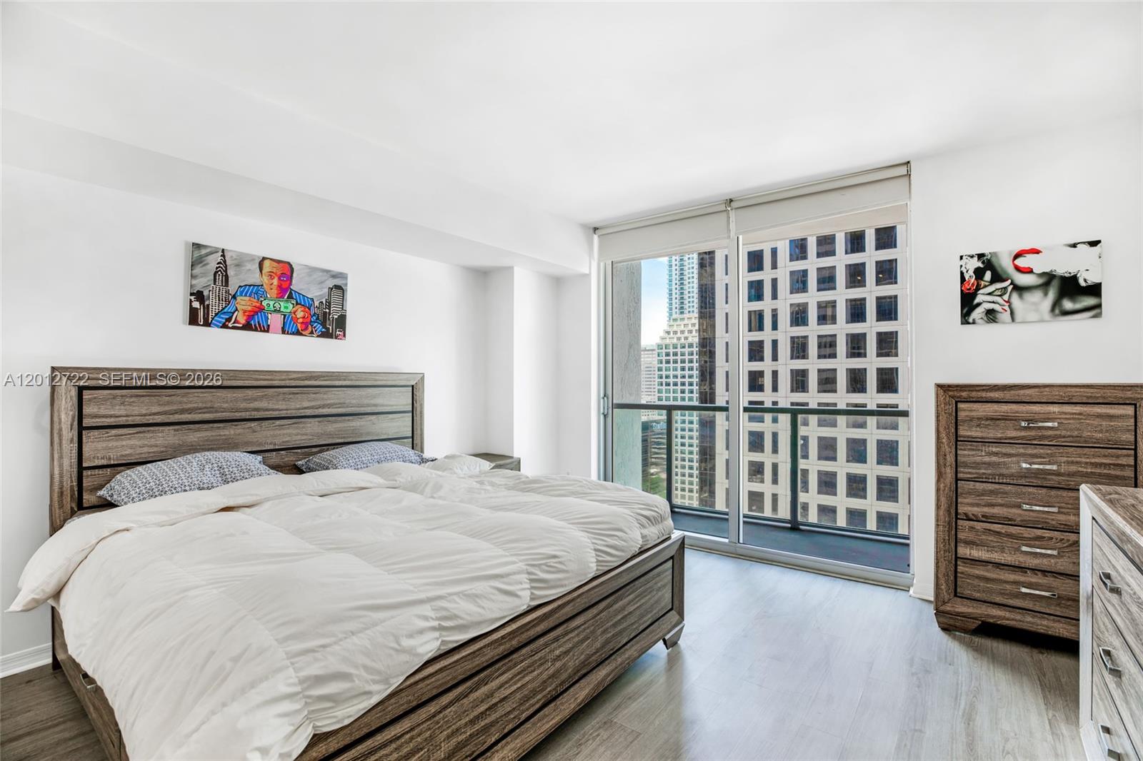 500 Brickell Ave #2508, Miami FL 33131