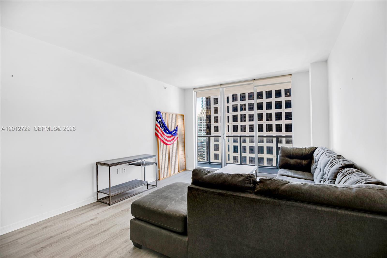 500 Brickell Ave #2508, Miami FL 33131