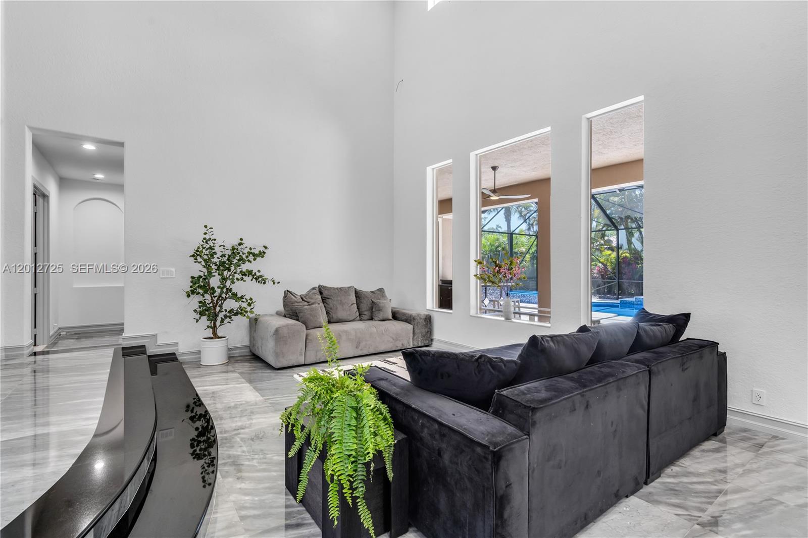 6803 NW 116th Ave, Parkland FL 33076