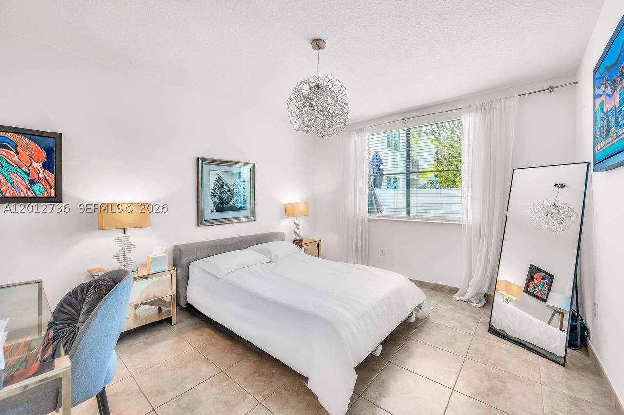110 Washington Ave #2310, Miami Beach FL 33139
