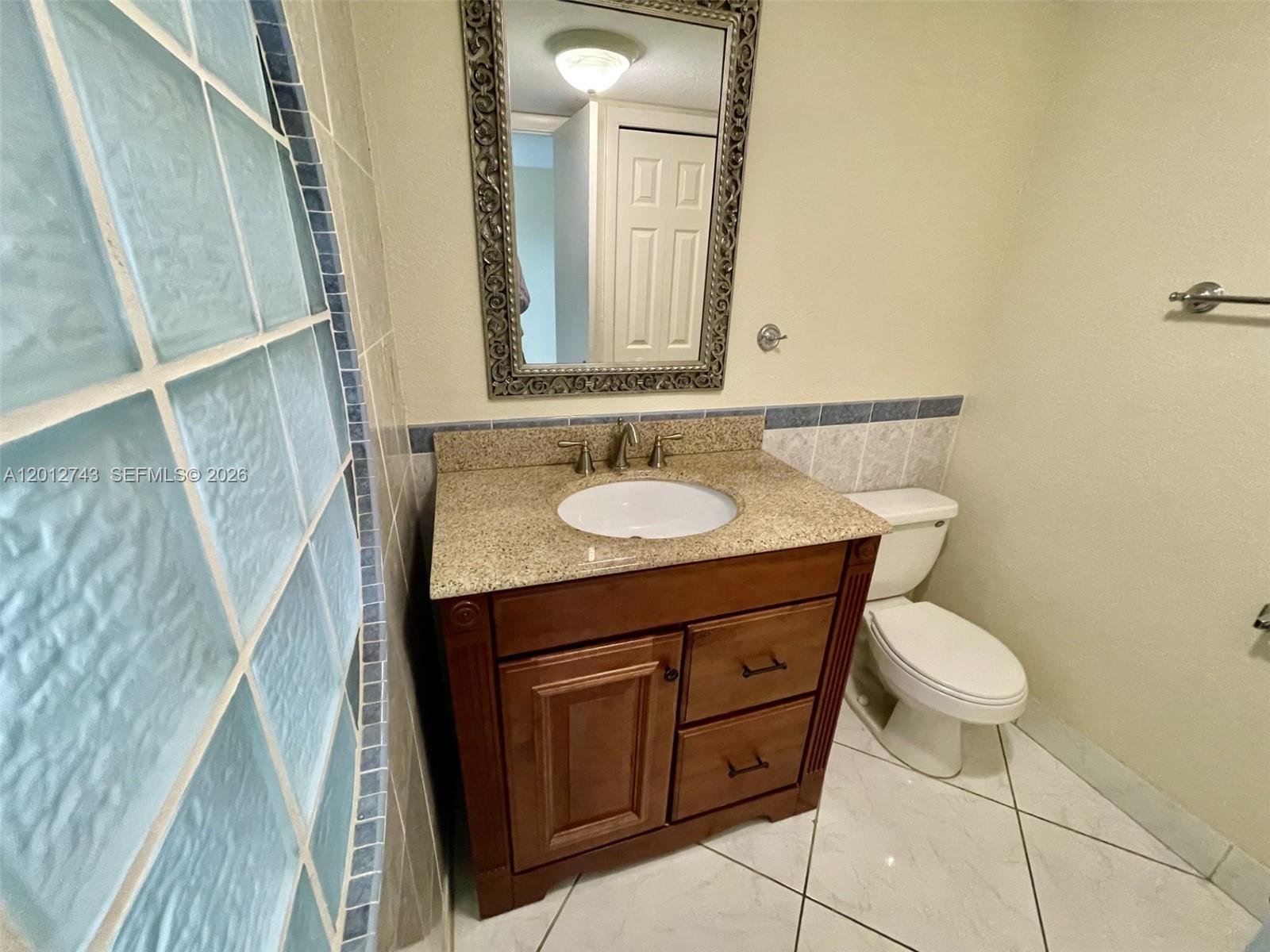 491 Racquet Club Rd #303, Weston FL 33326