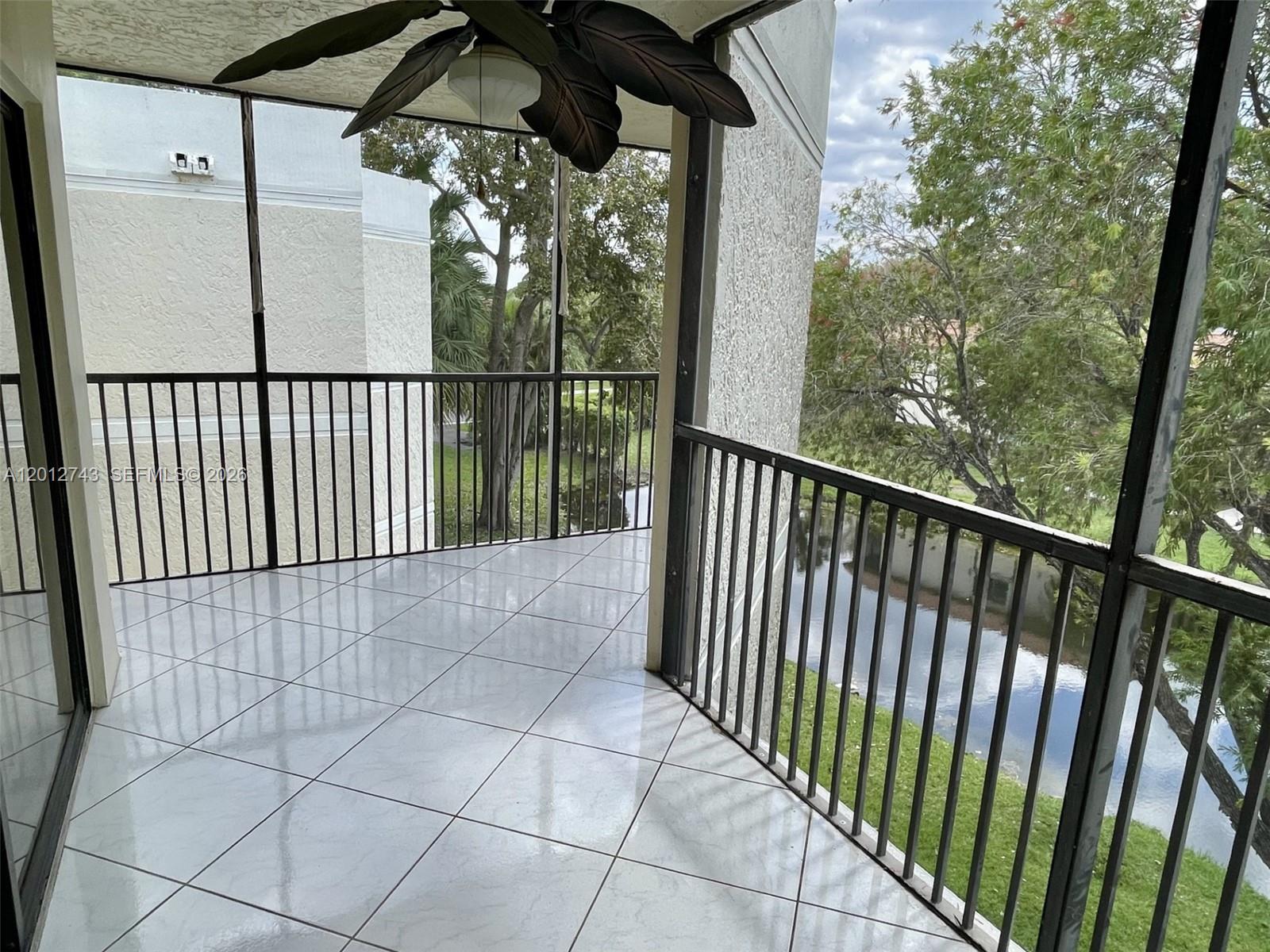 491 Racquet Club Rd #303, Weston FL 33326