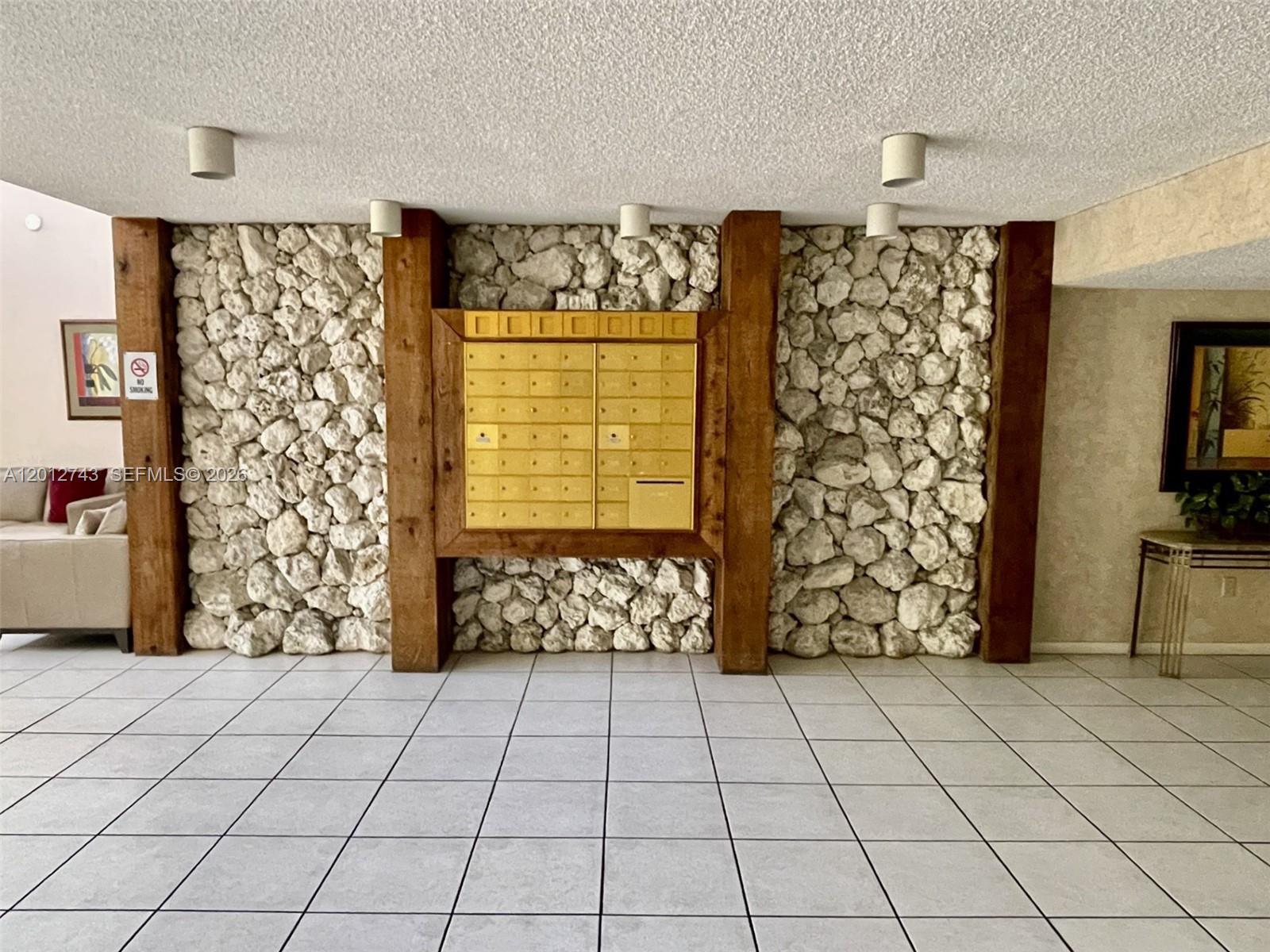 491 Racquet Club Rd #303, Weston FL 33326